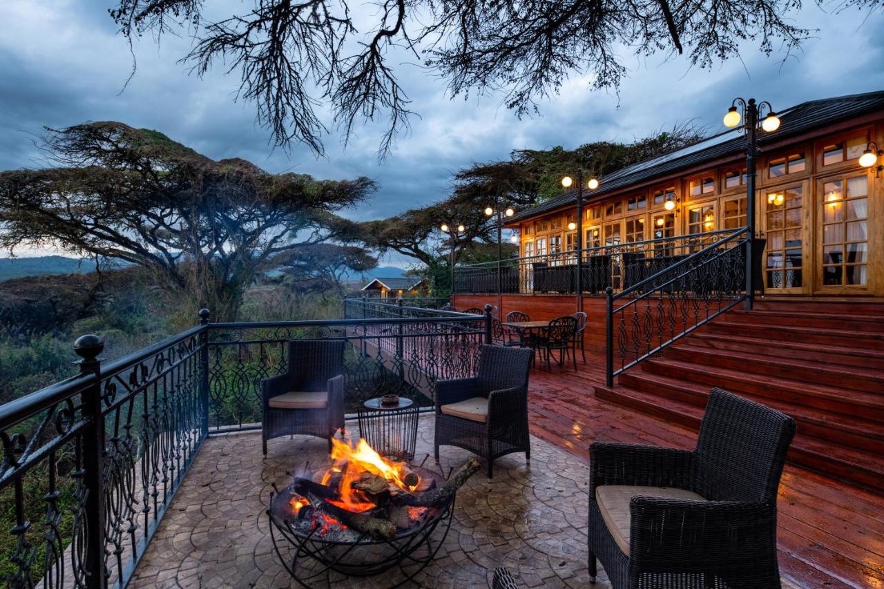 Lions Paw Ngorongoro Hotel Exterior photo